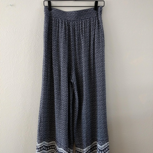 American Eagle Boho Palazzo Pants - Picture 3 of 8